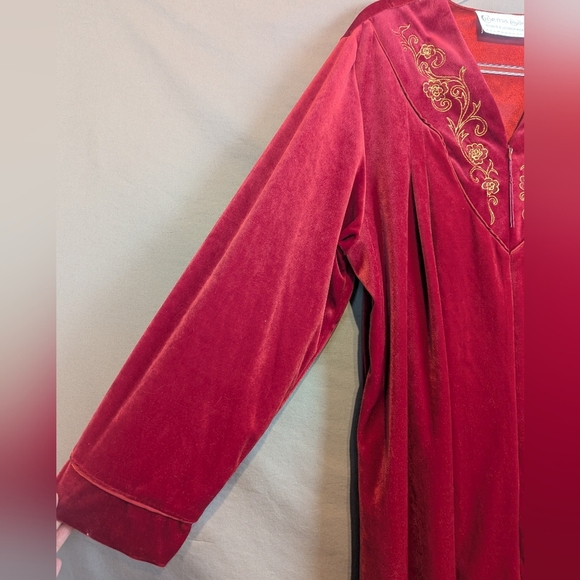 Cinema Etoile 1X Velour Embroidered Robe Red With Pockets & Zipper - Picture 5 of 15